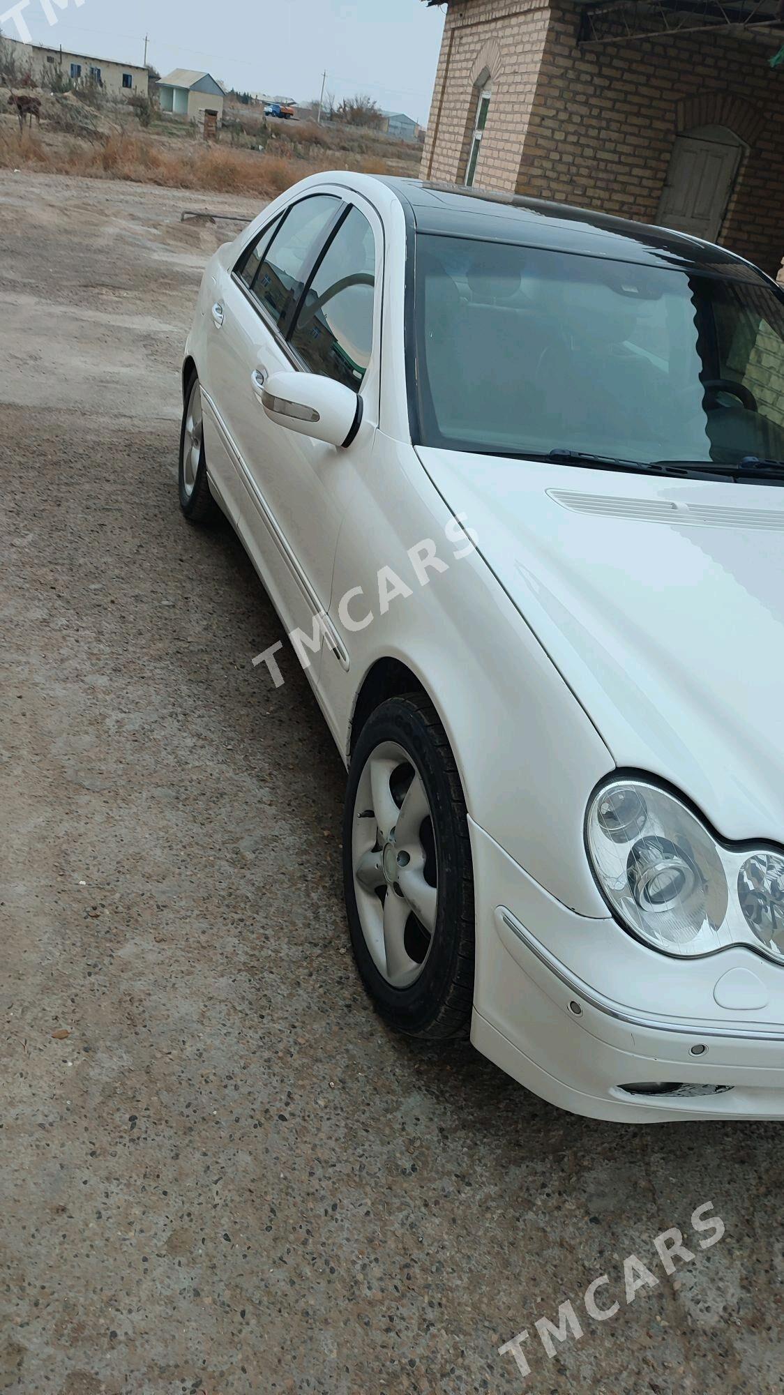 Mercedes-Benz E320 2003 - 120 000 TMT - Mary - img 2