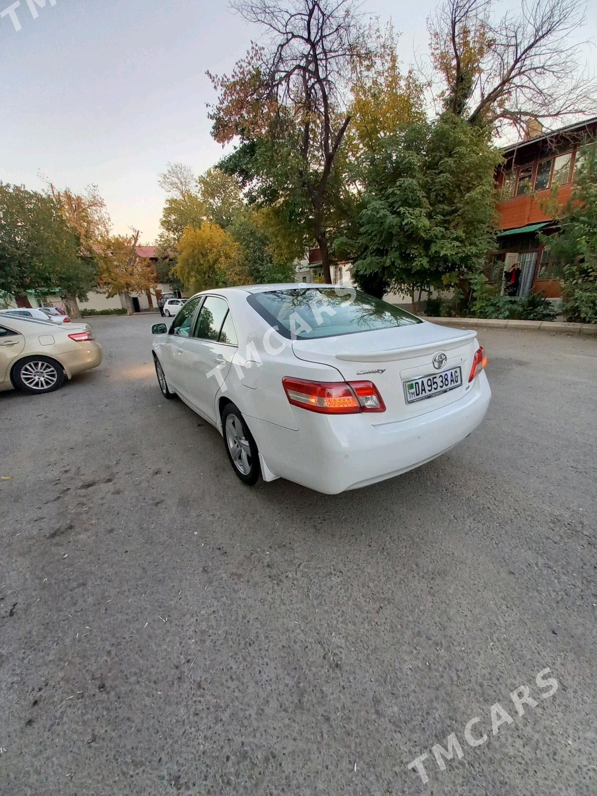 Toyota Camry 2010 - 170 000 TMT - Ашхабад - img 4