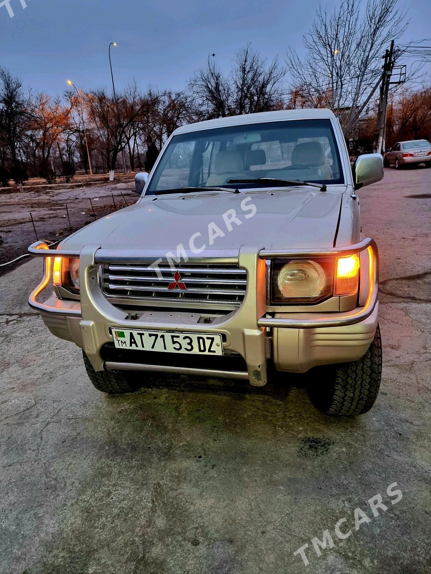 Mitsubishi Pajero 1991 - 60 000 TMT - Дашогуз - img 5