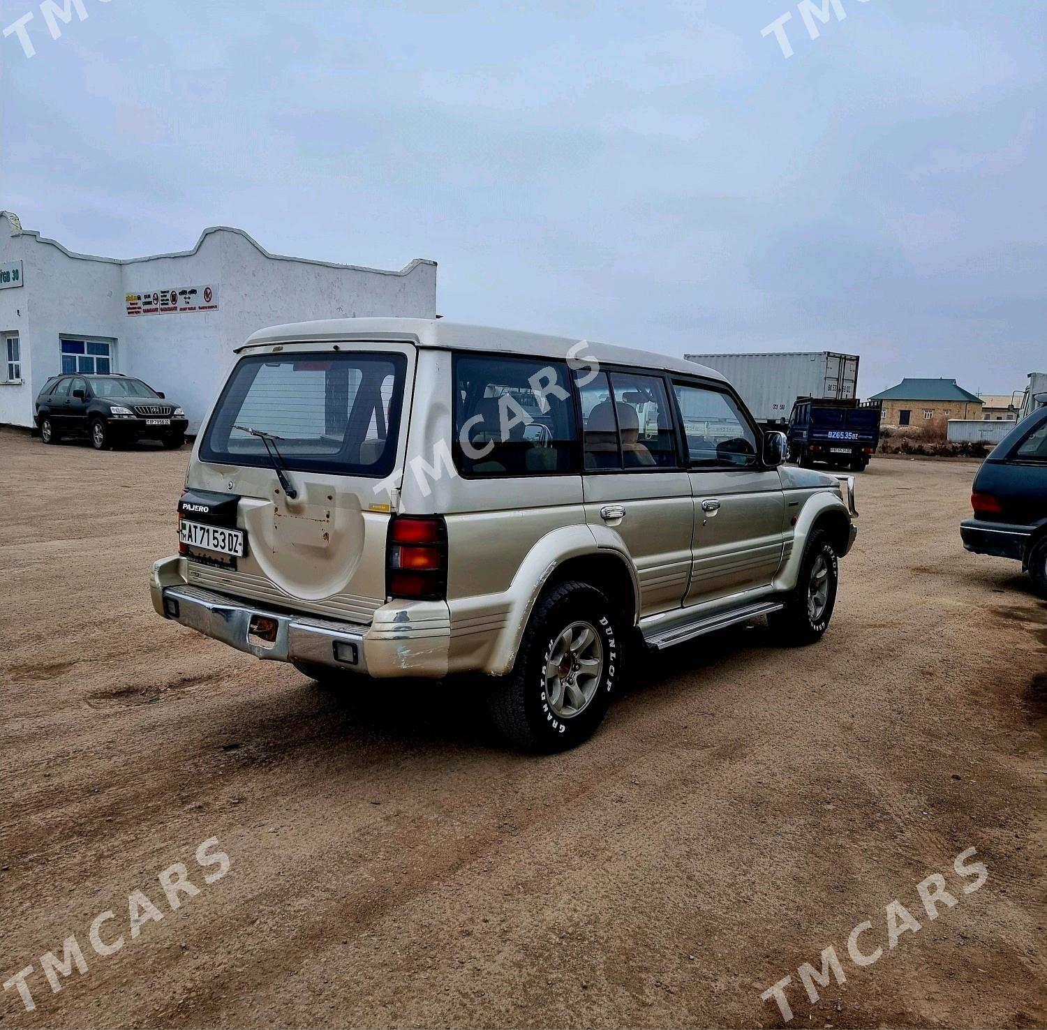 Mitsubishi Pajero 1991 - 60 000 TMT - Дашогуз - img 6