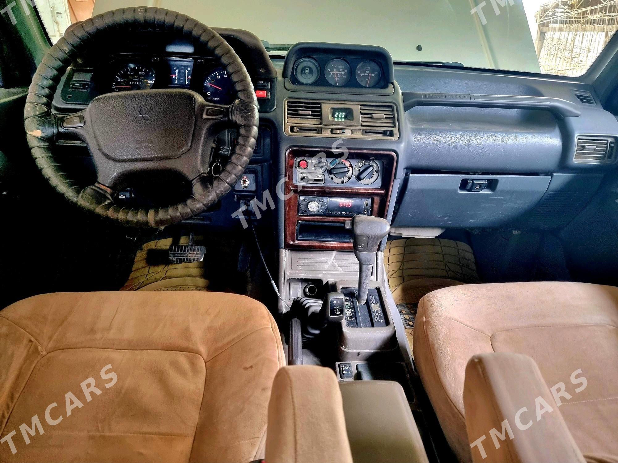 Mitsubishi Pajero 1991 - 60 000 TMT - Дашогуз - img 7