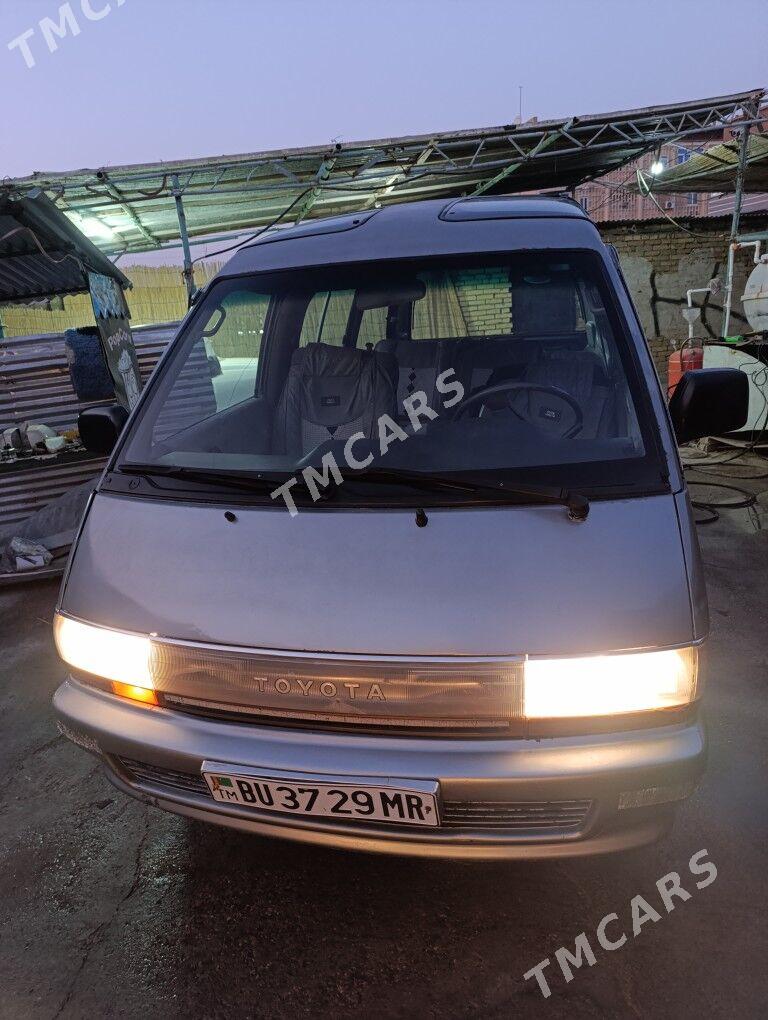 Toyota Hiace 1989 - 23 000 TMT - Мары - img 3