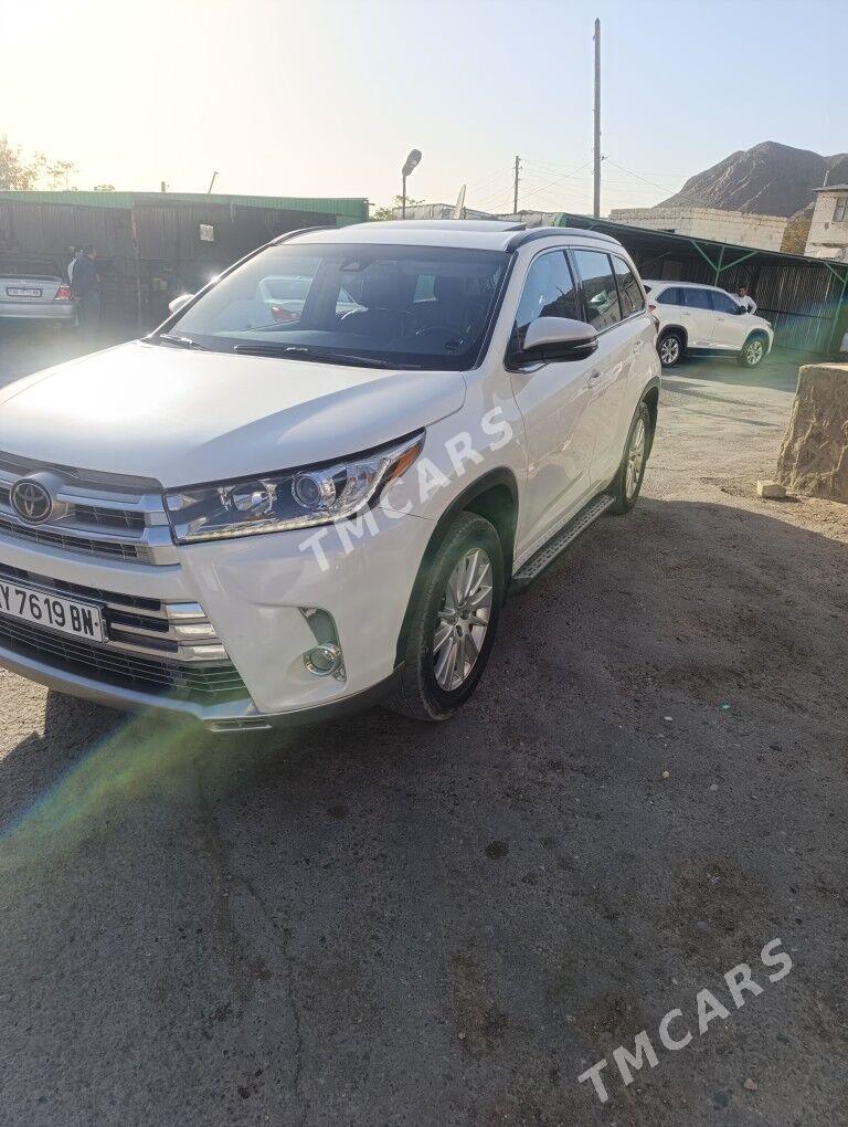 Toyota Highlander 2018 - 455 000 TMT - Aşgabat - img 2