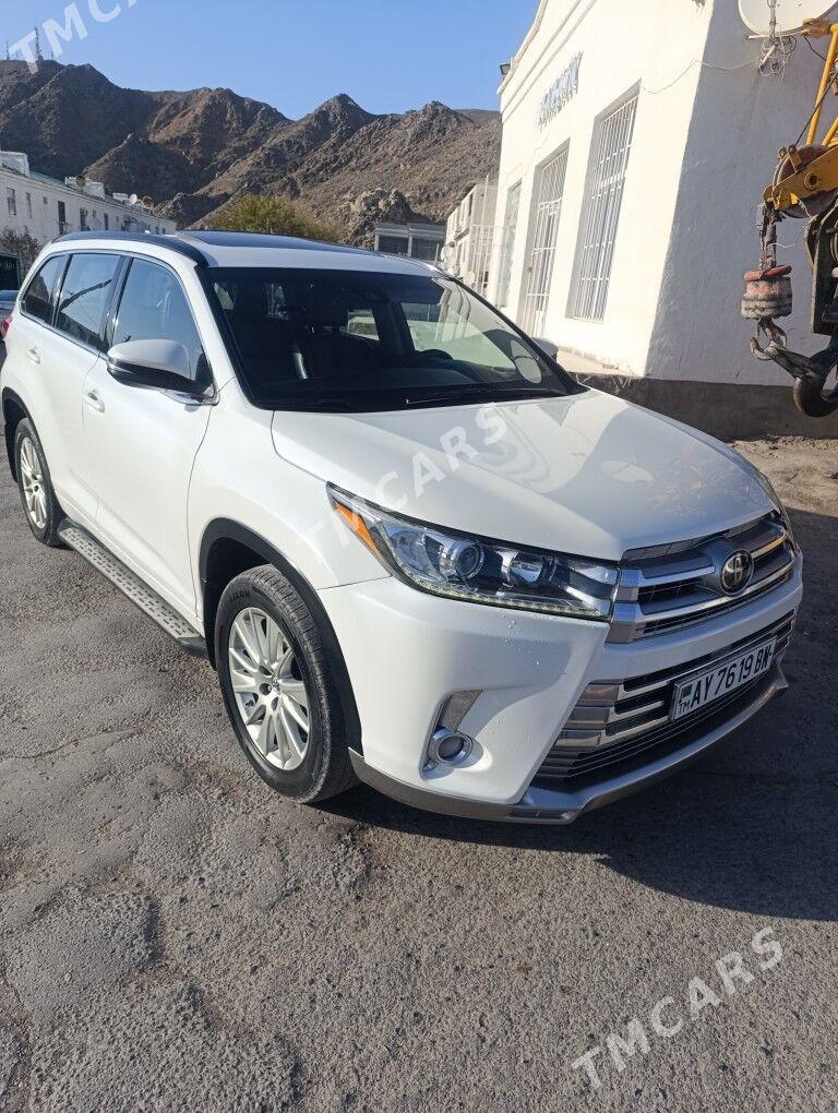 Toyota Highlander 2018 - 455 000 TMT - Aşgabat - img 3