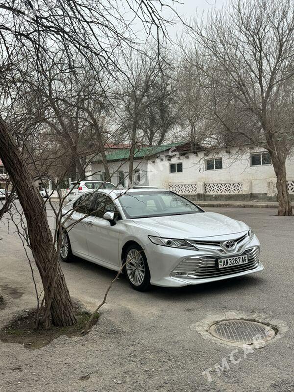 Toyota Camry 2018 - 480 200 TMT - Бекреве - img 2