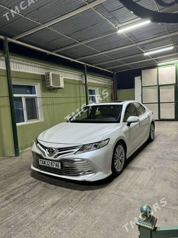 Toyota Camry 2018 - 480 200 TMT - Бекреве - img 3