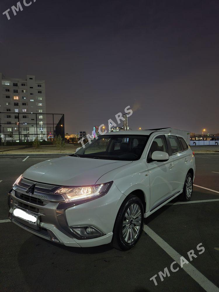 Mitsubishi Outlander 2022 - 325 000 TMT - Aşgabat - img 4