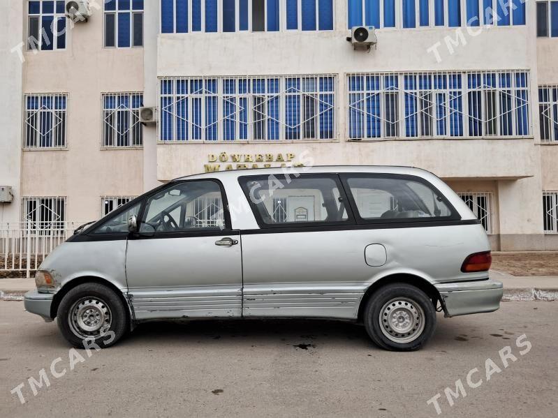 Toyota Previa 1993 - 50 000 TMT - Сакар - img 4