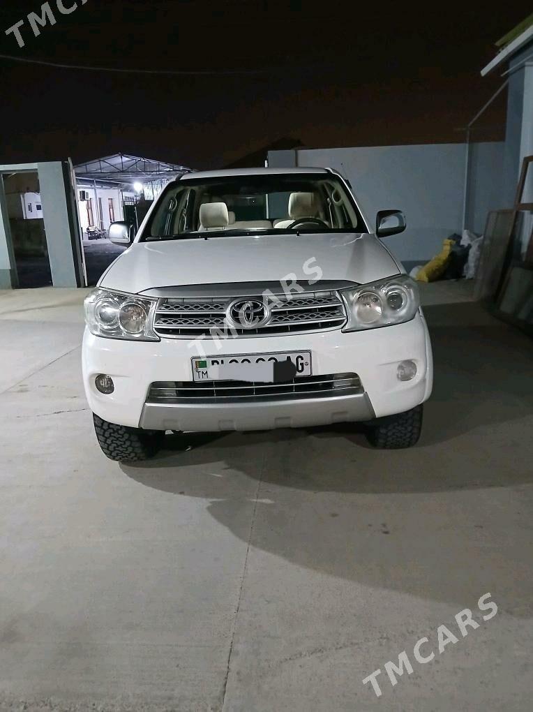 Toyota Fortuner 2011 - 250 000 TMT - Bagyr - img 5