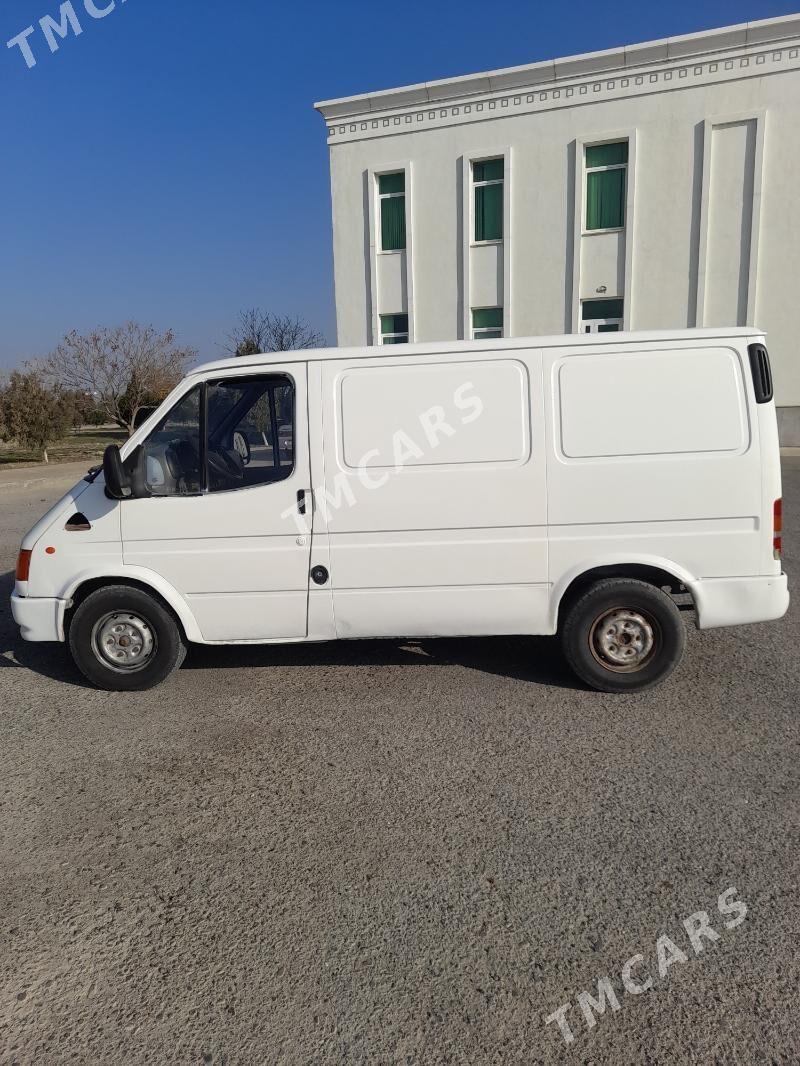 Ford Transit Connect 2009 - 65 000 TMT - Бахарден - img 4