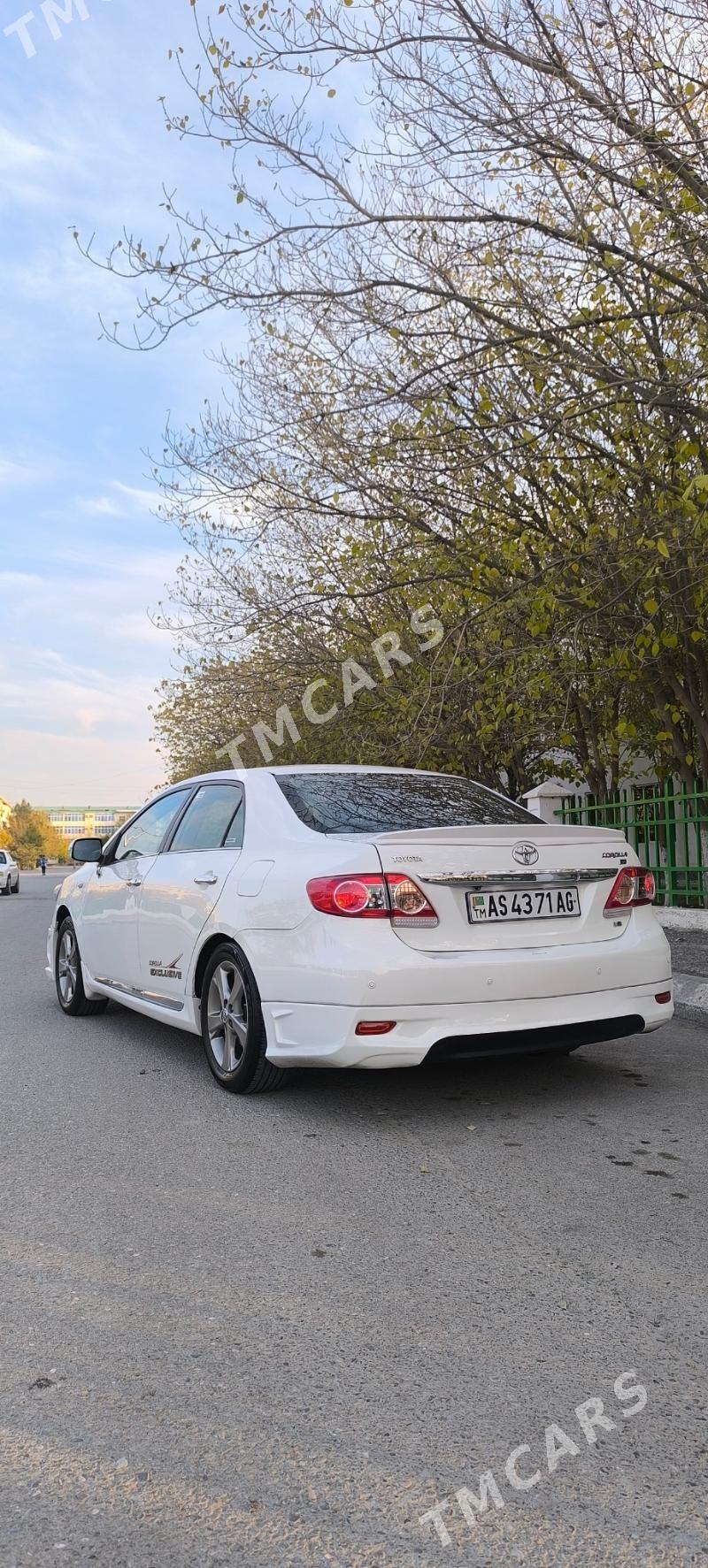 Toyota Corolla 2013 - 155 000 TMT - Ашхабад - img 9