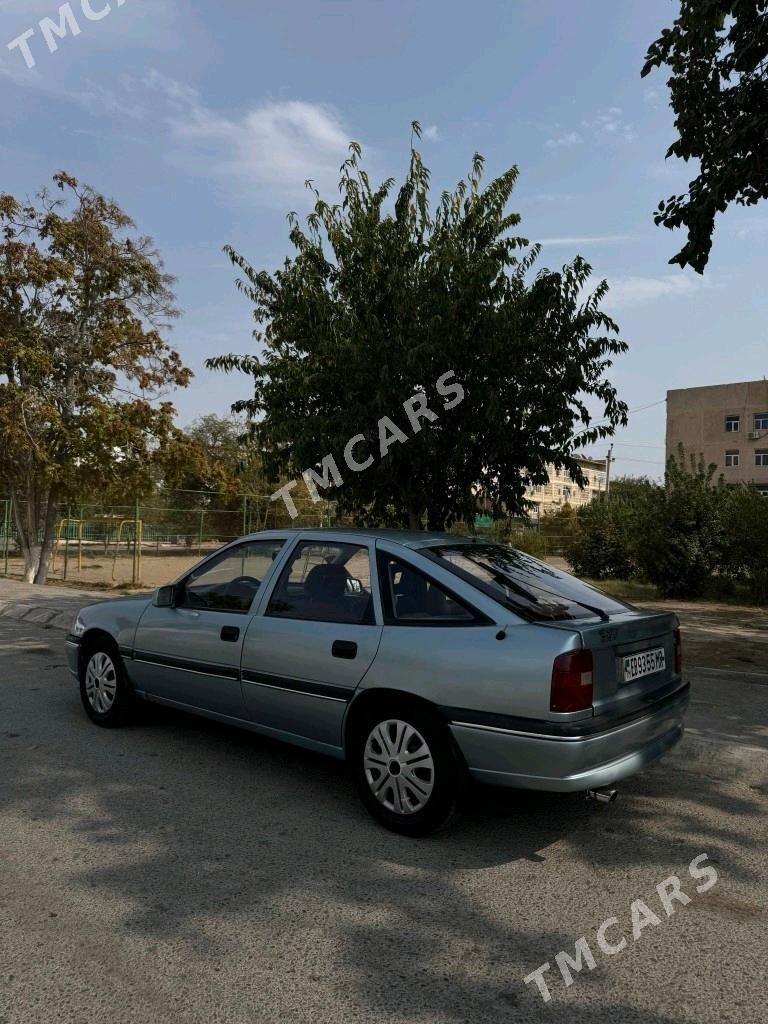 Opel Vectra 1991 - 30 000 TMT - Baýramaly - img 2