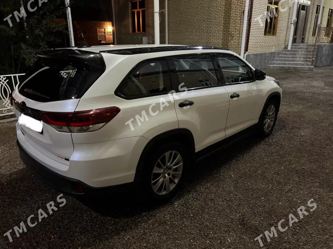 Toyota Highlander 2019 - 415 000 TMT - Мары - img 6