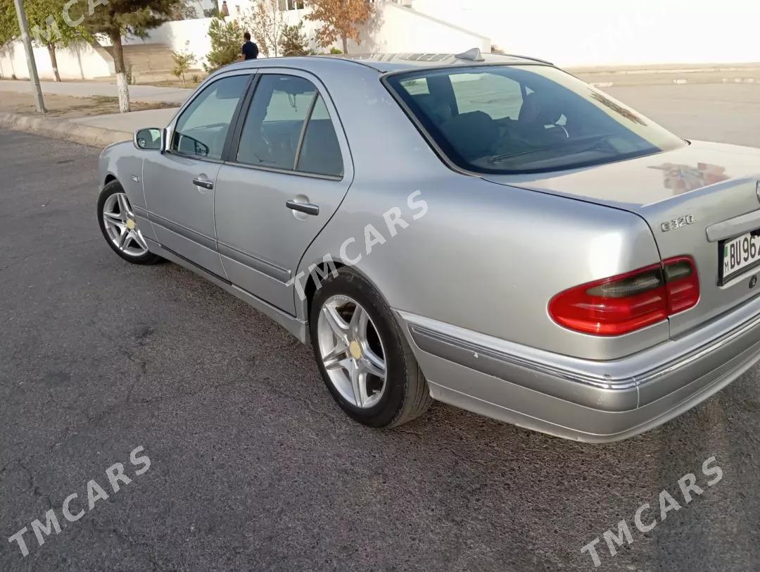 Mercedes-Benz E320 1996 - 65 000 TMT - Ёлётен - img 2