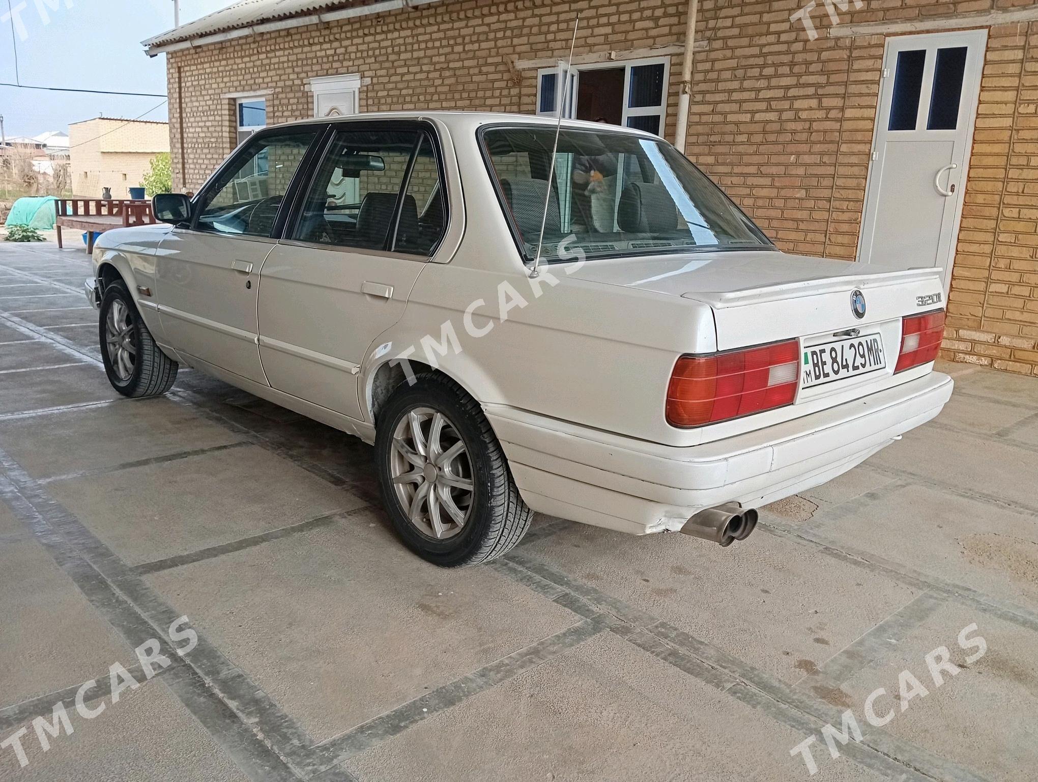 BMW 320 1990 - 25 000 TMT - Сакарчага - img 2