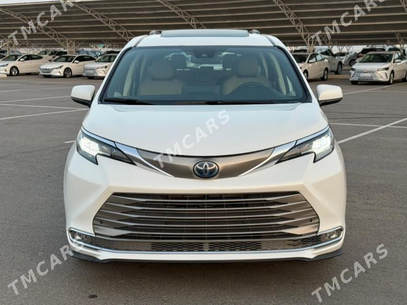 Toyota Sienna 2021 - 675 000 TMT - Ашхабад - img 4