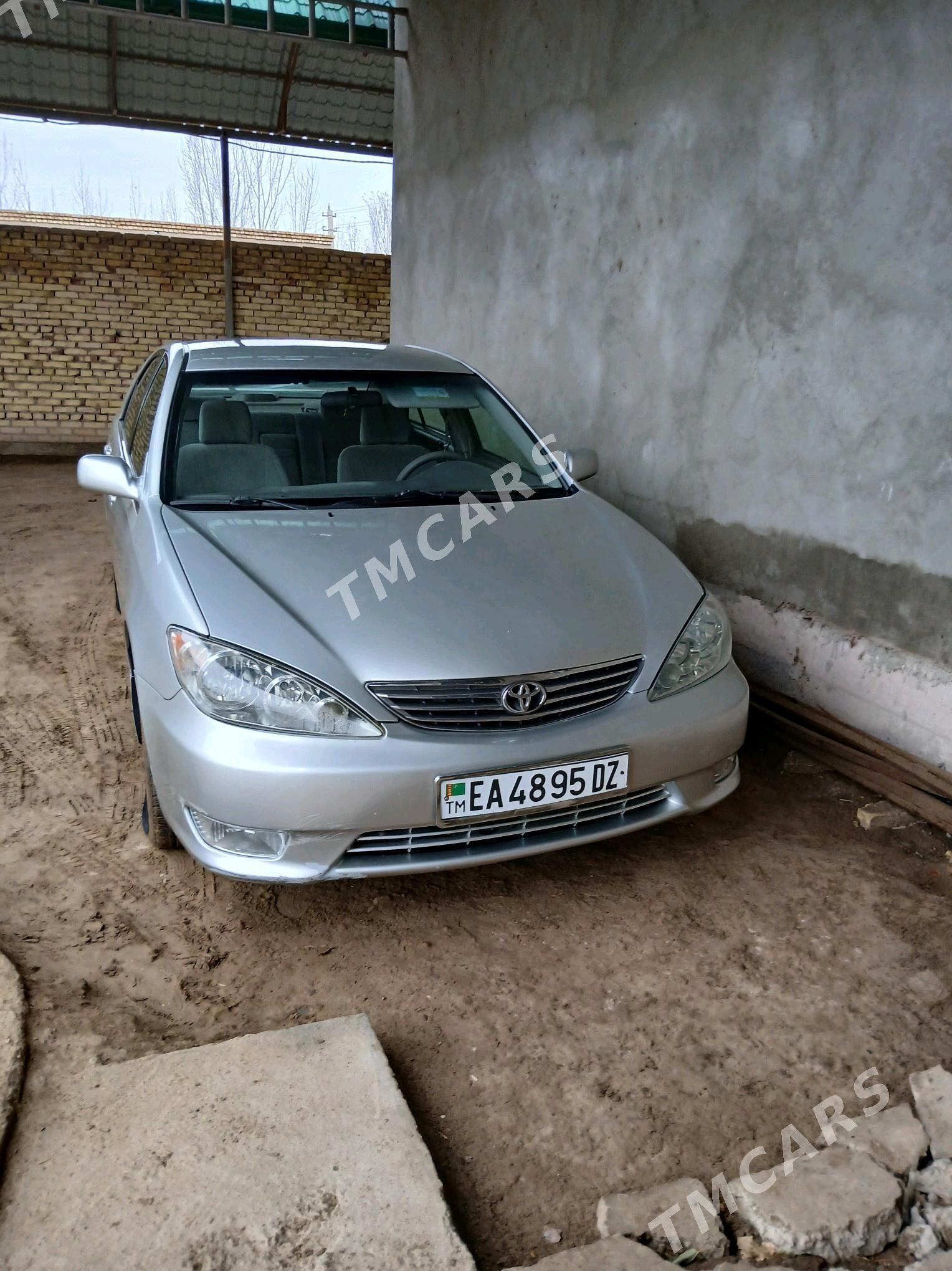 Toyota Camry 2003 - 138 000 TMT - Köneürgenç - img 6