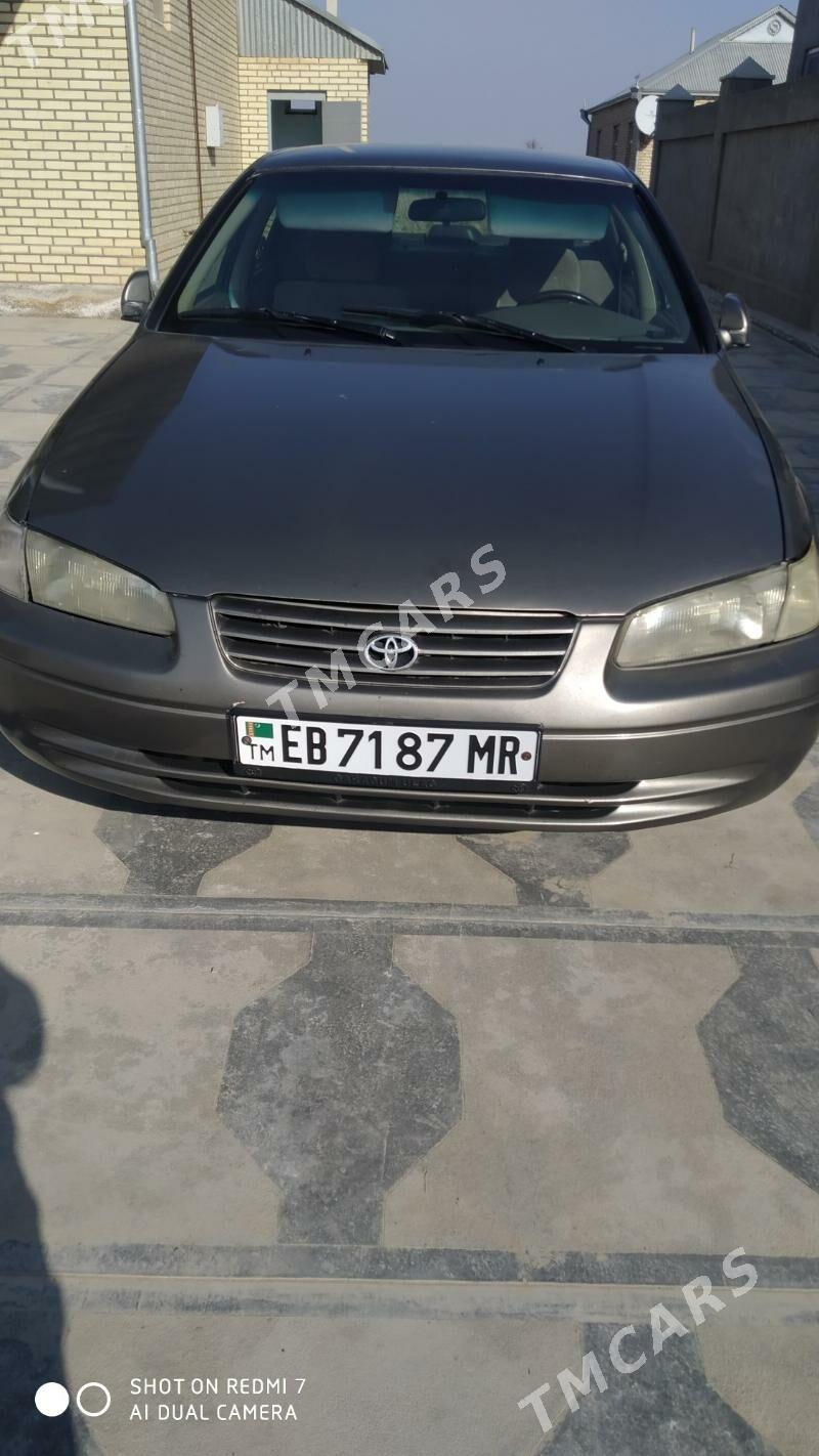 Toyota Camry 1998 - 115 000 TMT - Мары - img 2