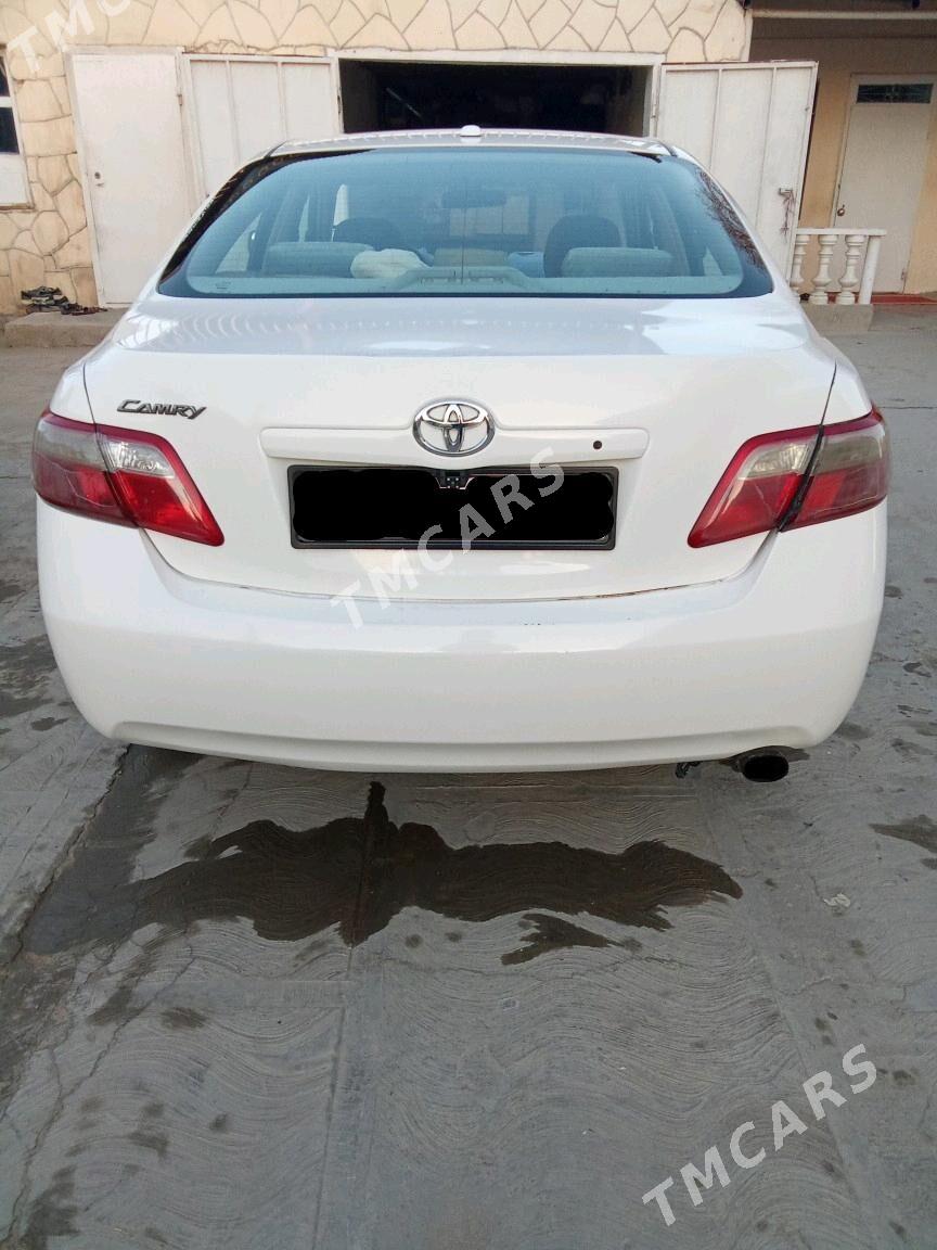 Toyota Camry 2008 - 105 000 TMT - Джебел - img 2