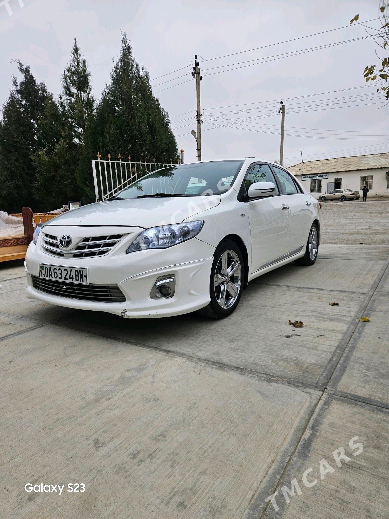 Toyota Corolla 2013 - 140 000 TMT - Gyzylarbat - img 3