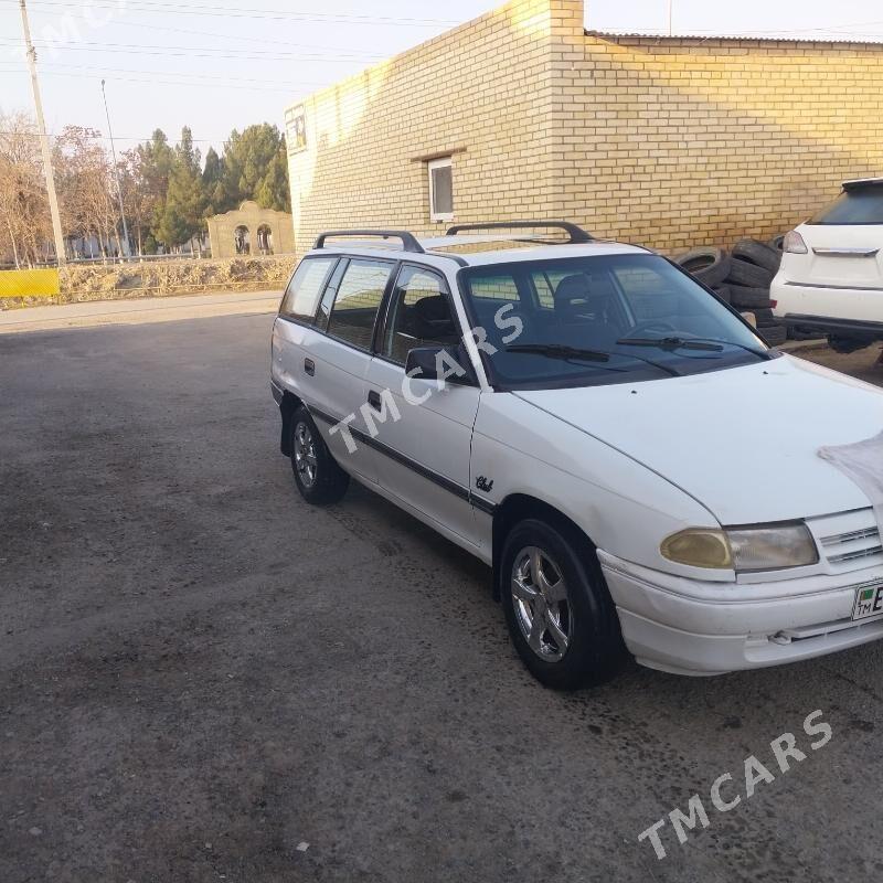 Opel Astra 1993 - 25 000 TMT - Мары - img 2