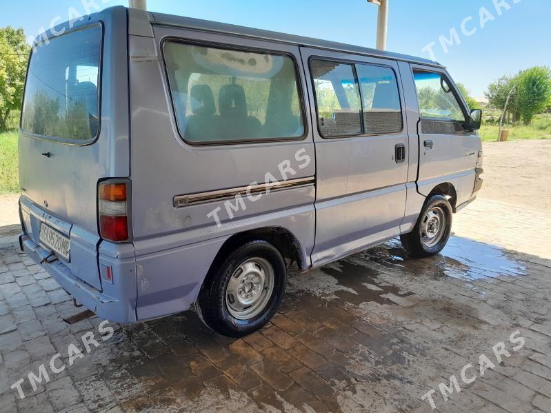 Toyota Hiace 1993 - 50 000 TMT - Туркменгала - img 3