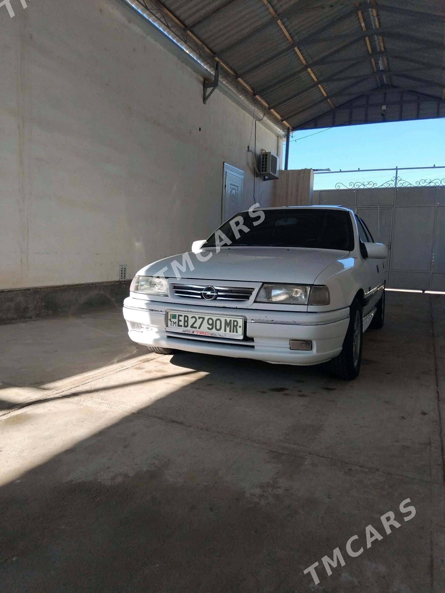 Opel Vectra 1992 - 45 000 TMT - Мары - img 6