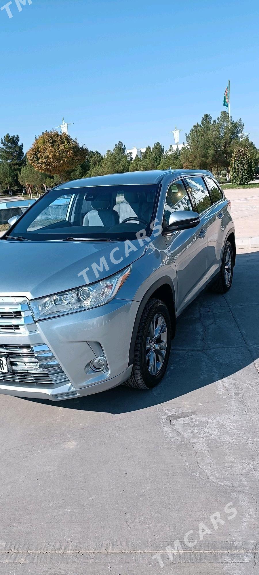 Toyota Highlander 2019 - 380 000 TMT - Мары - img 4