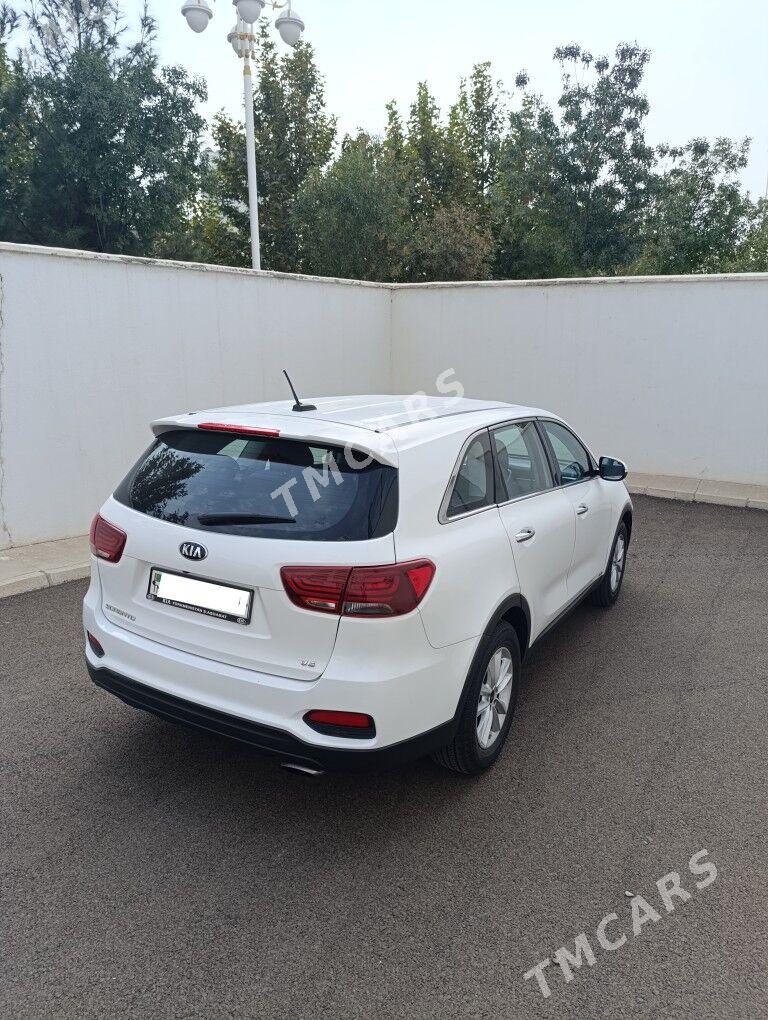 Kia Sorento 2019 - 264 000 TMT - 14 этап - Элитки (Улица Совхозная) - img 3