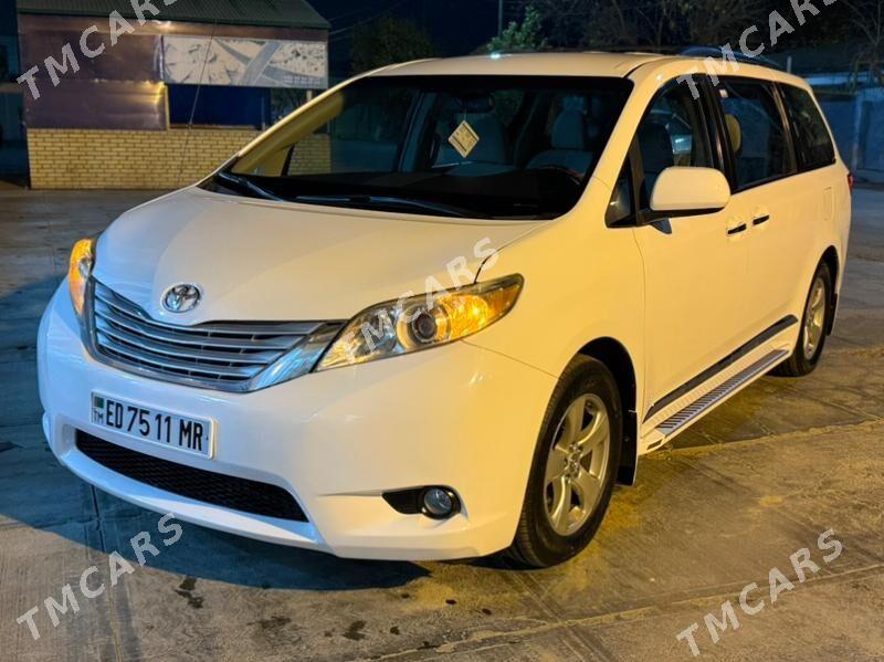 Toyota Sienna 2012 - 290 000 TMT - Мары - img 3