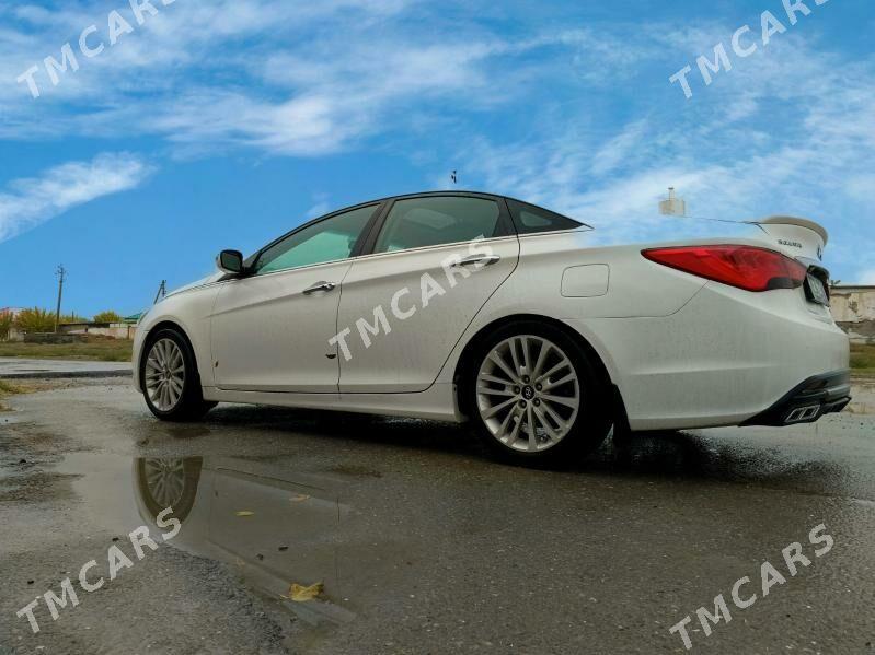 Hyundai Sonata 2010 - 146 000 TMT - Ашхабад - img 2