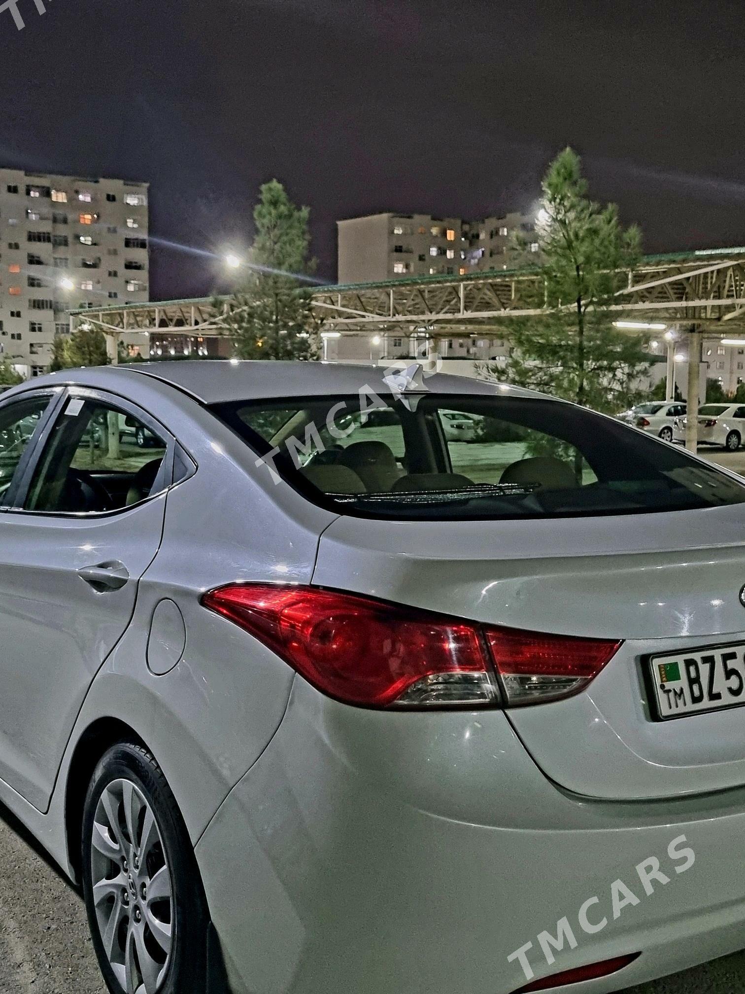 Hyundai Elantra 2011 - 155 000 TMT - Ашхабад - img 2