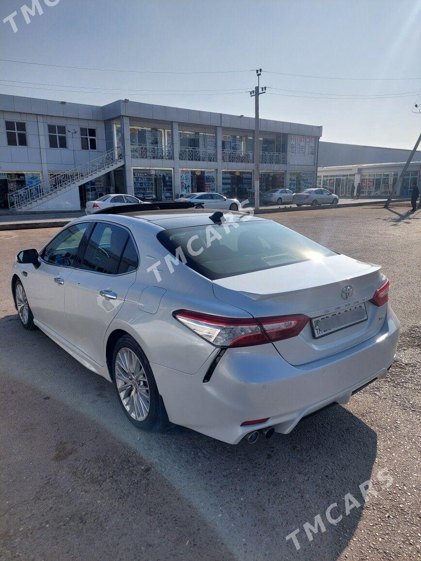 Toyota Camry 2018 - 350 000 TMT - Aşgabat - img 2