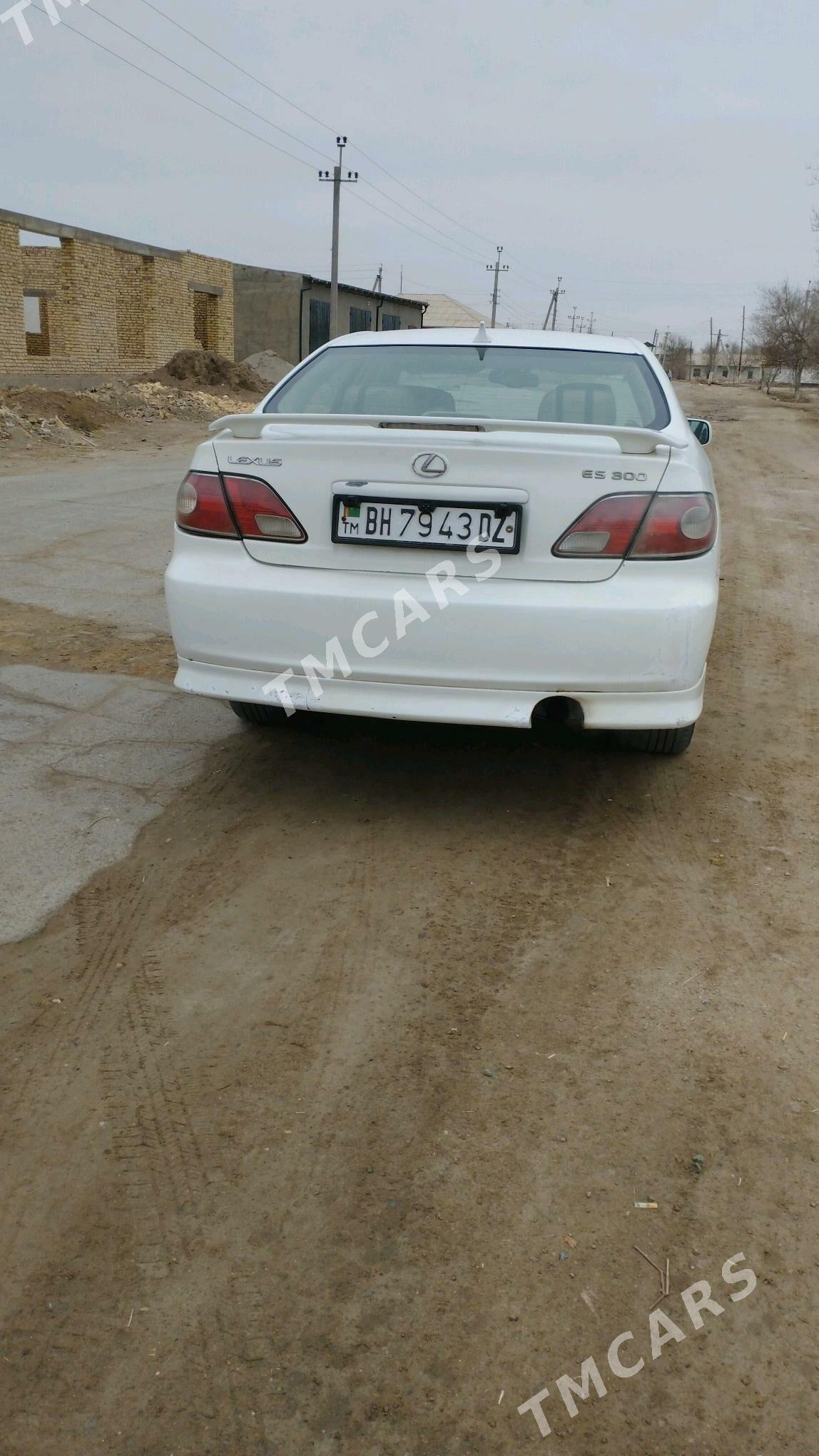 Lexus ES 300 2002 - 140 000 TMT - Болдумсаз - img 4