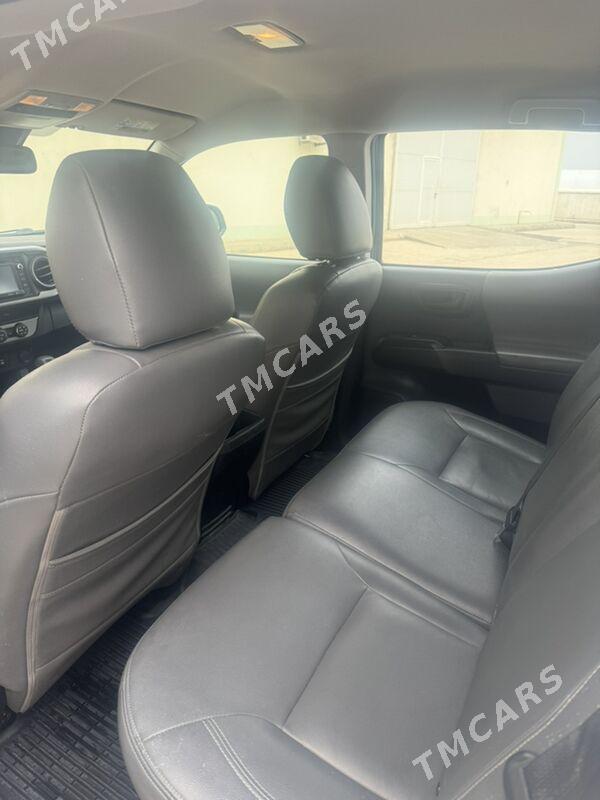 Toyota Tacoma 2019 - 414 000 TMT - Aşgabat - img 2