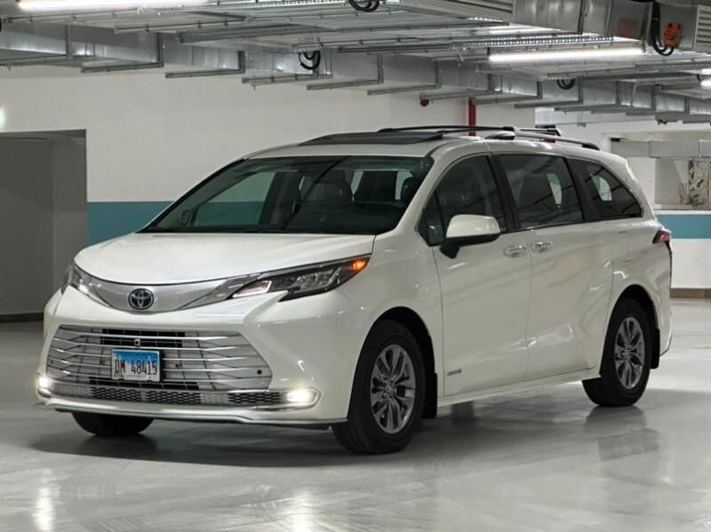 Toyota Sienna 2021 - 640 000 TMT - Ашхабад - img 3