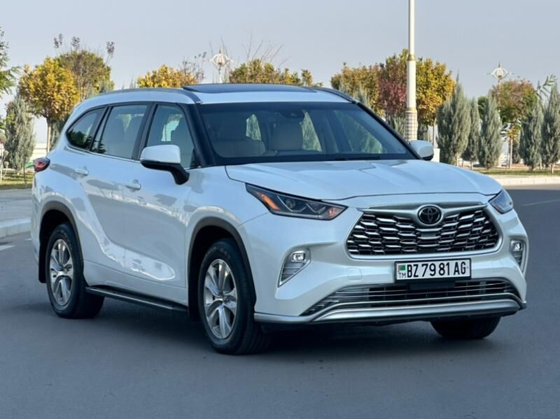 Toyota Highlander 2021 - 540 000 TMT - Aşgabat - img 3