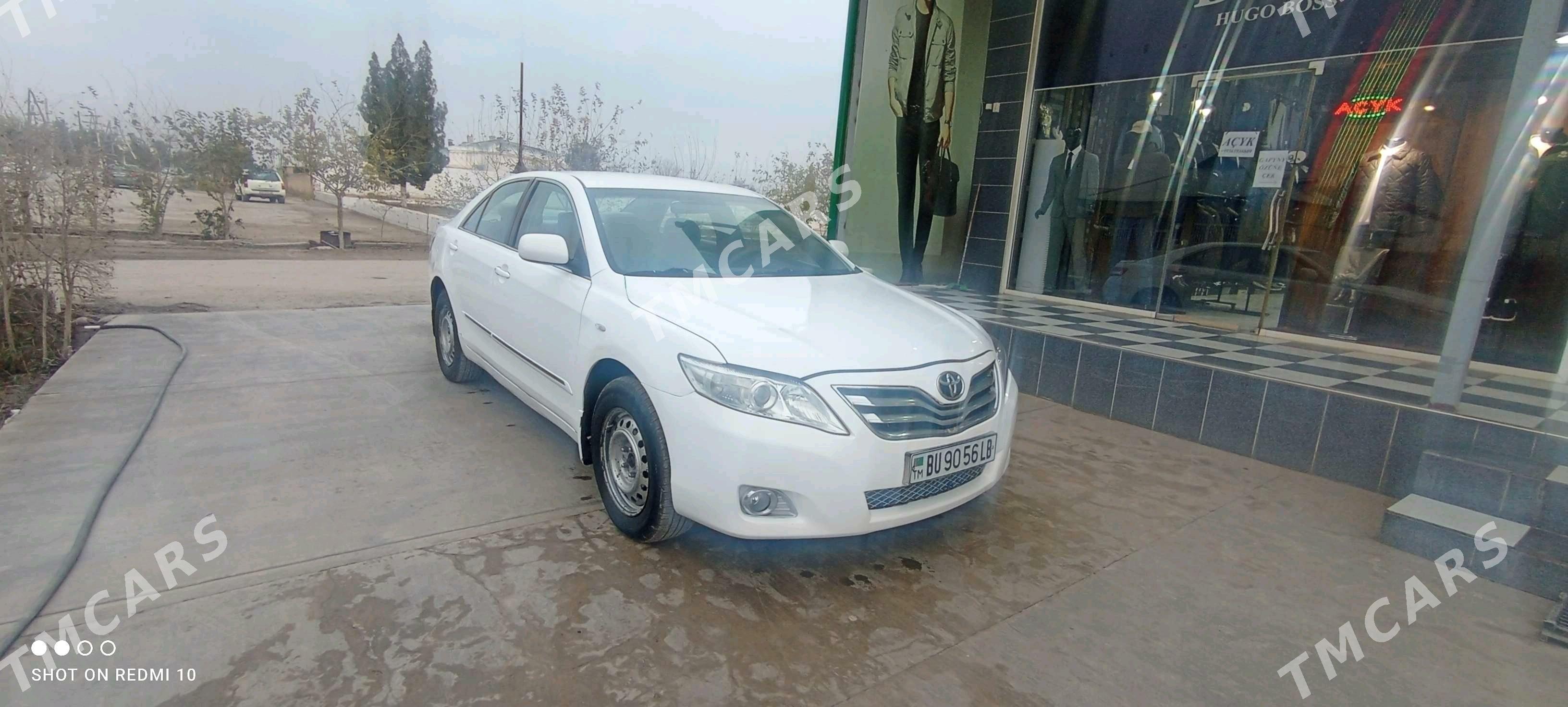 Toyota Camry 2010 - 106 000 TMT - Халач - img 2