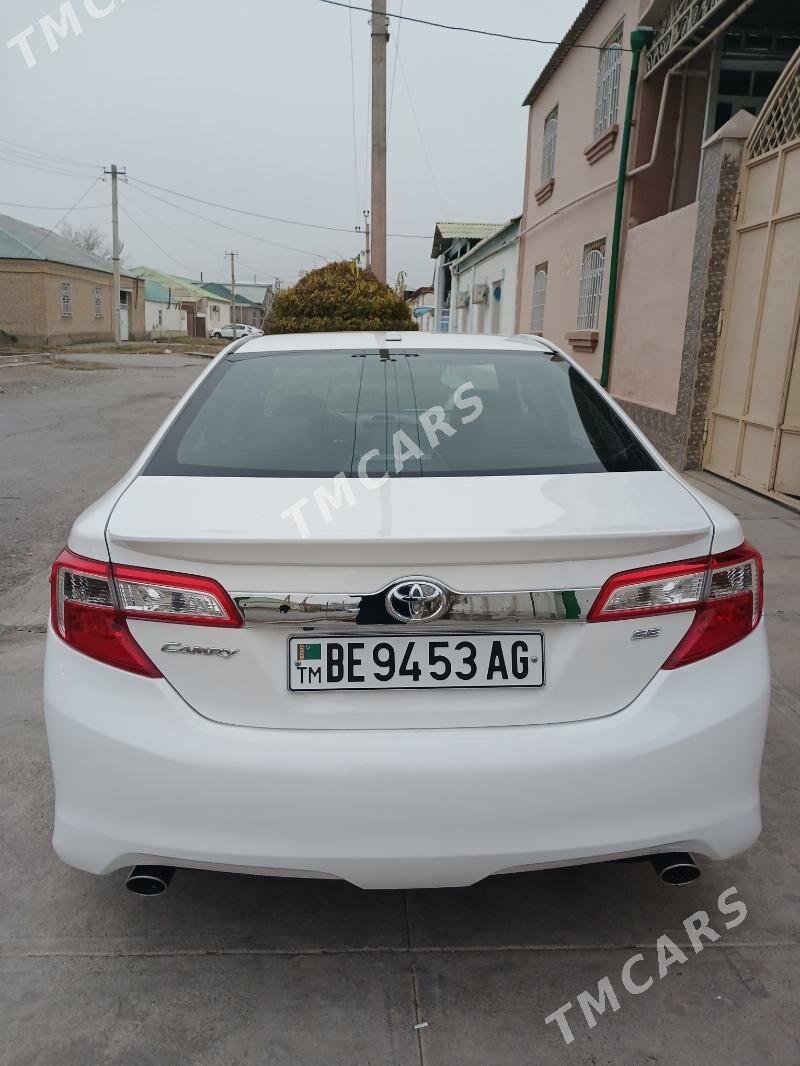 Toyota Camry 2014 - 250 000 TMT - Гарадамак Шор - img 3