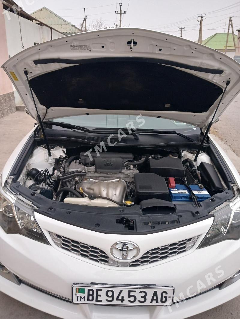 Toyota Camry 2014 - 250 000 TMT - Гарадамак Шор - img 10