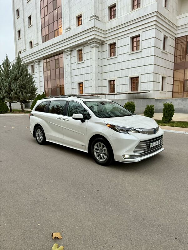 Toyota Sienna 2022 - 515 000 TMT - Ашхабад - img 10