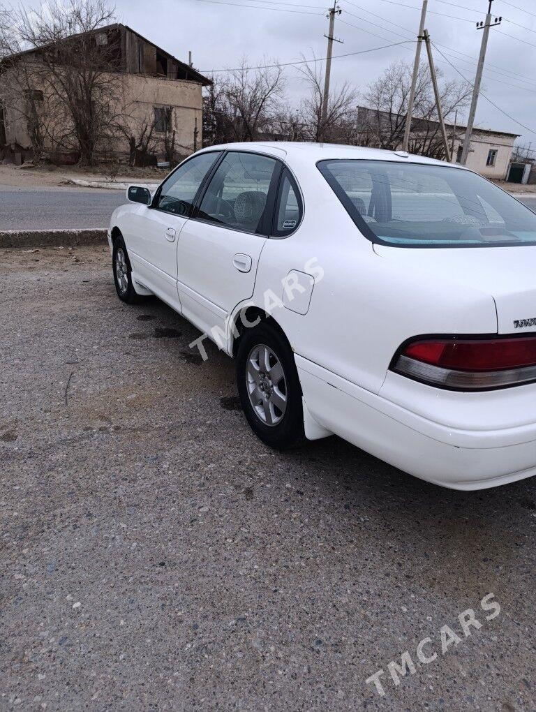 Toyota Avalon 1996 - 87 000 TMT - Gazojak - img 2