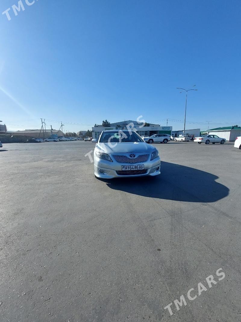 Toyota Camry 2007 - 155 000 TMT - Кëши - img 3