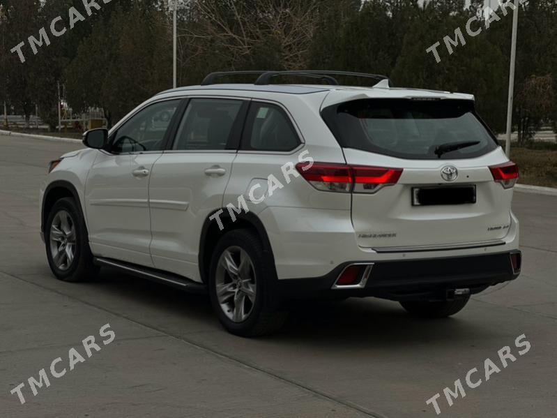 Toyota Highlander 2019 - 440 000 TMT - Мары - img 5