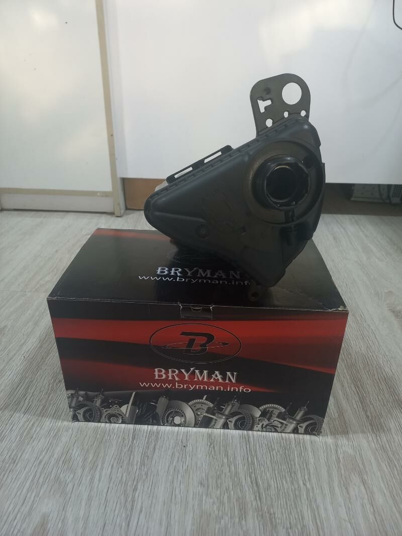 Suw bacok BMW F10 magazyn 550 TMT - Aşgabat - img 1