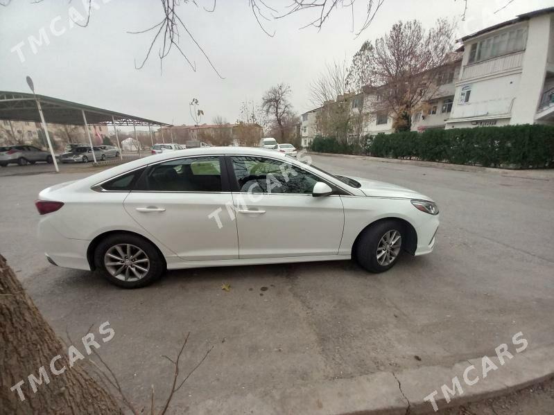 Hyundai Sonata 2019 - 260 000 TMT - Podwoýski köç. (Bitarap Türkmenistan şaýoly) - img 4