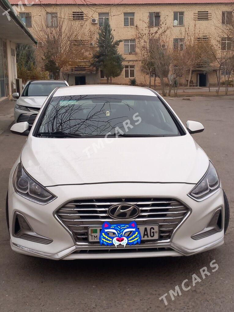 Hyundai Sonata 2019 - 260 000 TMT - Podwoýski köç. (Bitarap Türkmenistan şaýoly) - img 2