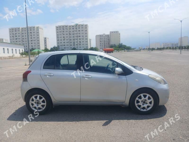 Toyota Yaris 2010 - 100 000 TMT - Arçabil şaýoly - img 3