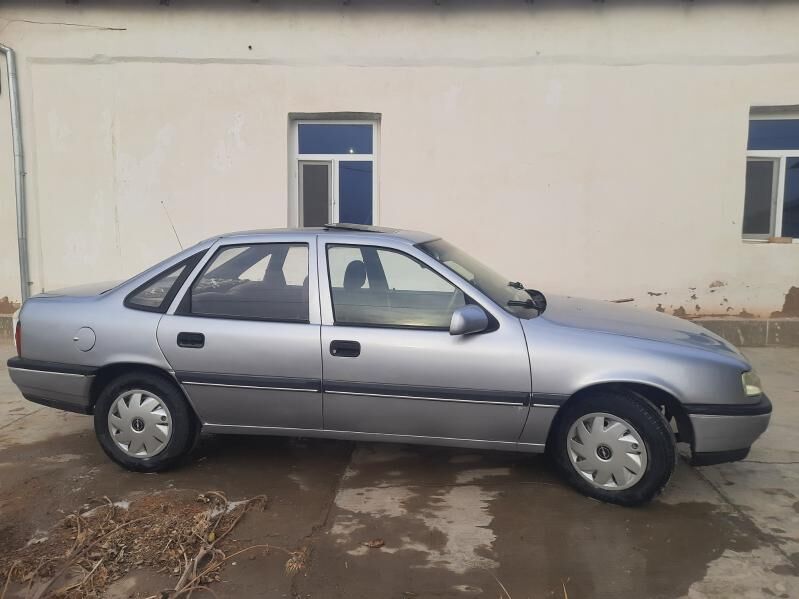 Opel Vectra 1992 - 39 000 TMT - Гороглы (Тагта) - img 5