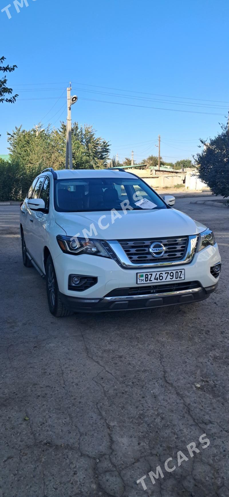 Nissan Pathfinder 2019 - 270 000 TMT - Daşoguz - img 3